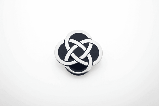 Celtic Knot Black Brooch Silver Plated Brand New Gift Packaging