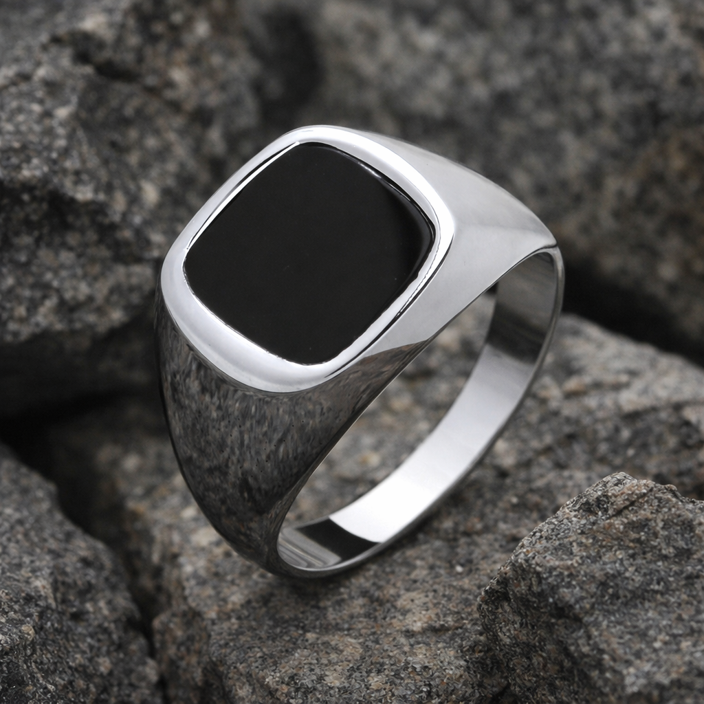 Black Onyx Signet Ring Solid Sterling Silver 925 Hallmark Size M - V