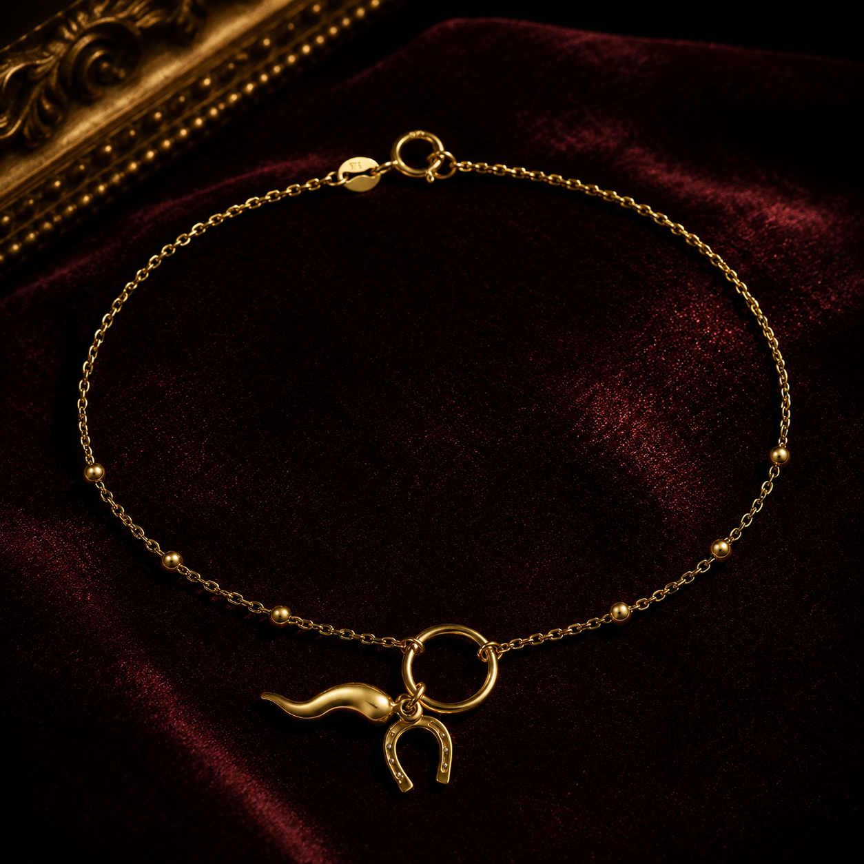 Lucky Horn & Horseshoe Charm Beaded Chain Bracelet 9ct Yellow Gold 375 19cm
