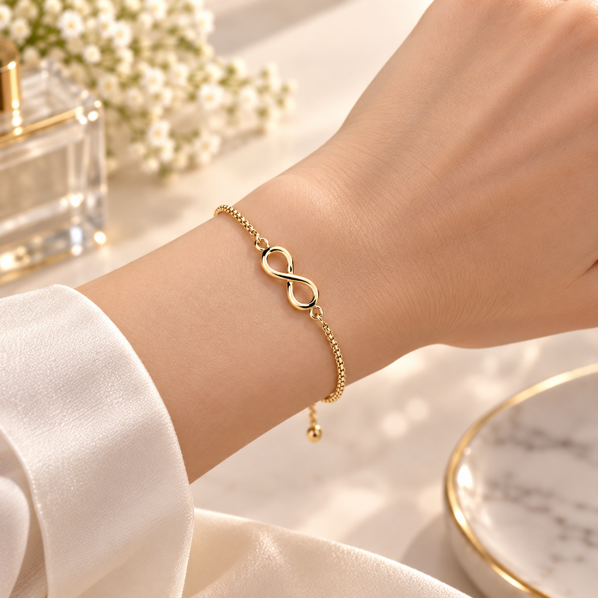 18ct Gold Infinity Adjustable Bolo Slider Bracelet Ball Ends on Solid Silver 925