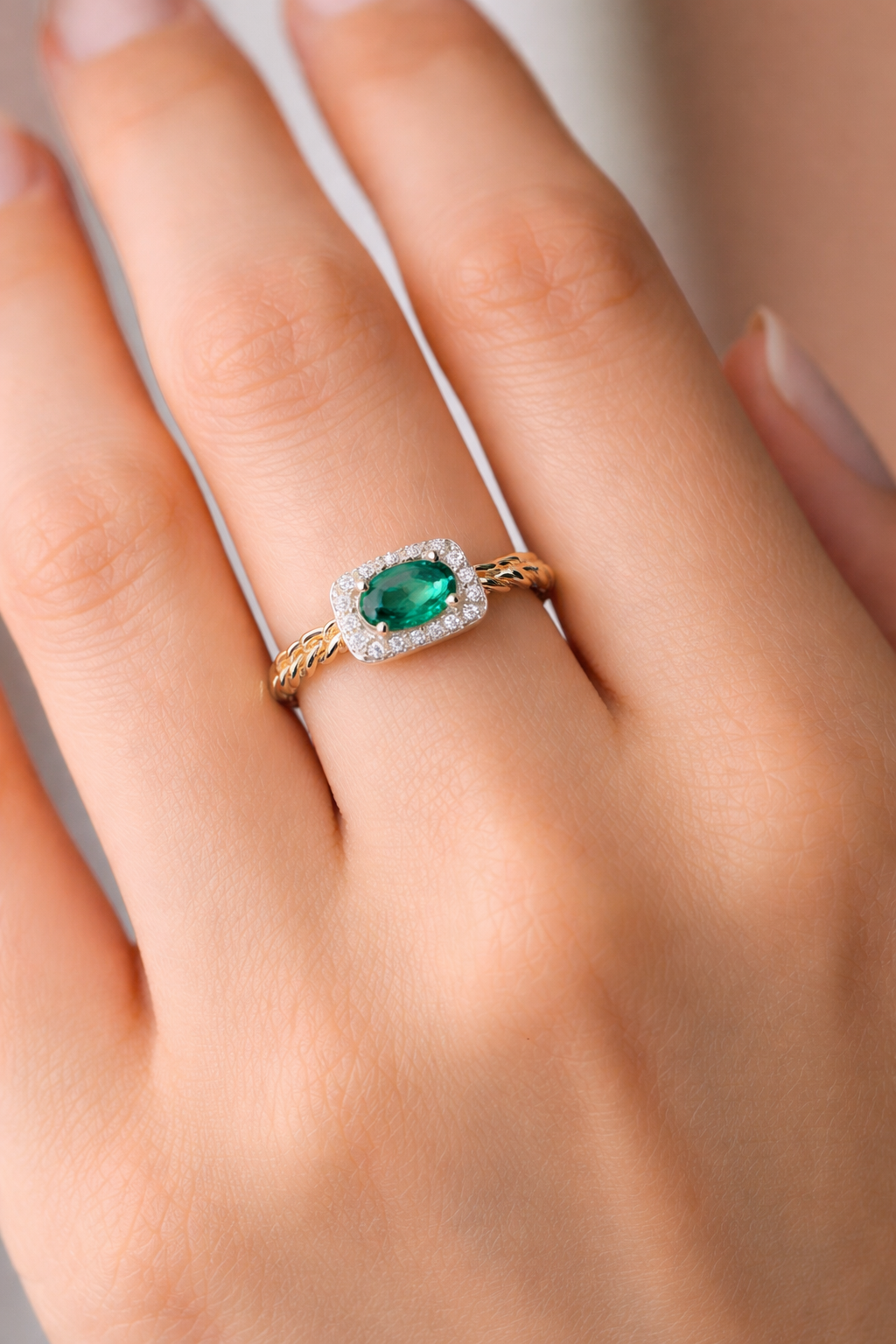 18ct Yellow Gold Emerald Cluster Ring on Sterling Silver 925 Hallmark Size K-S
