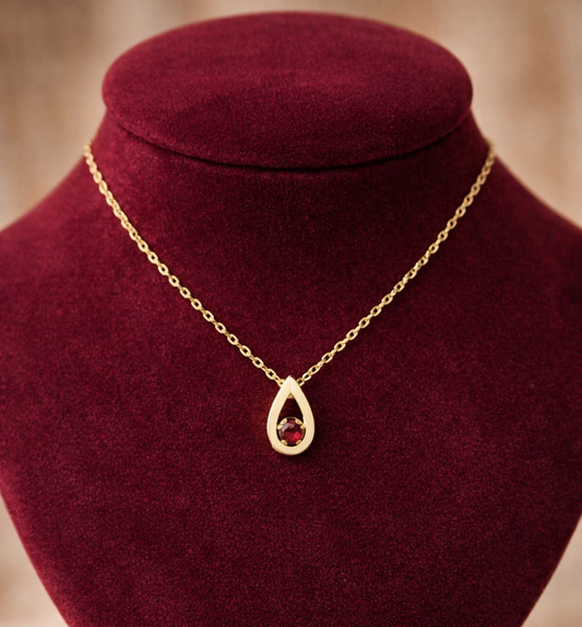 Natural Garnet Teardrop Slider Pendant Solid Yellow Gold 18" 46cm Length Chain