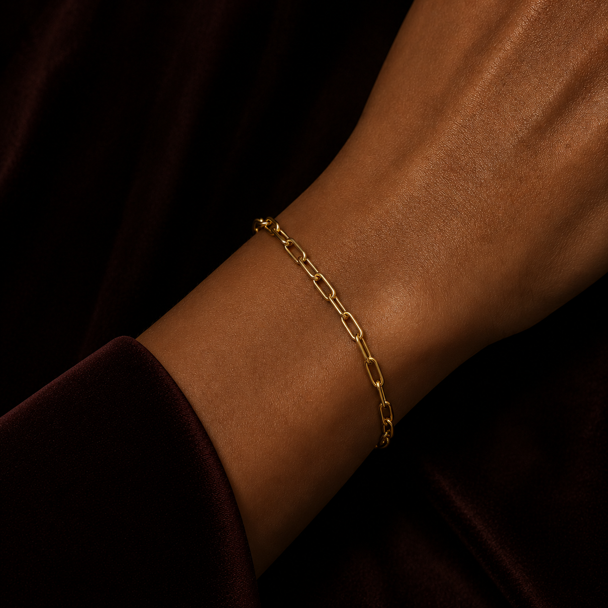 Classic Yellow Gold Paperclip Chain Bracelet 375 Hallmark 18.5cm length