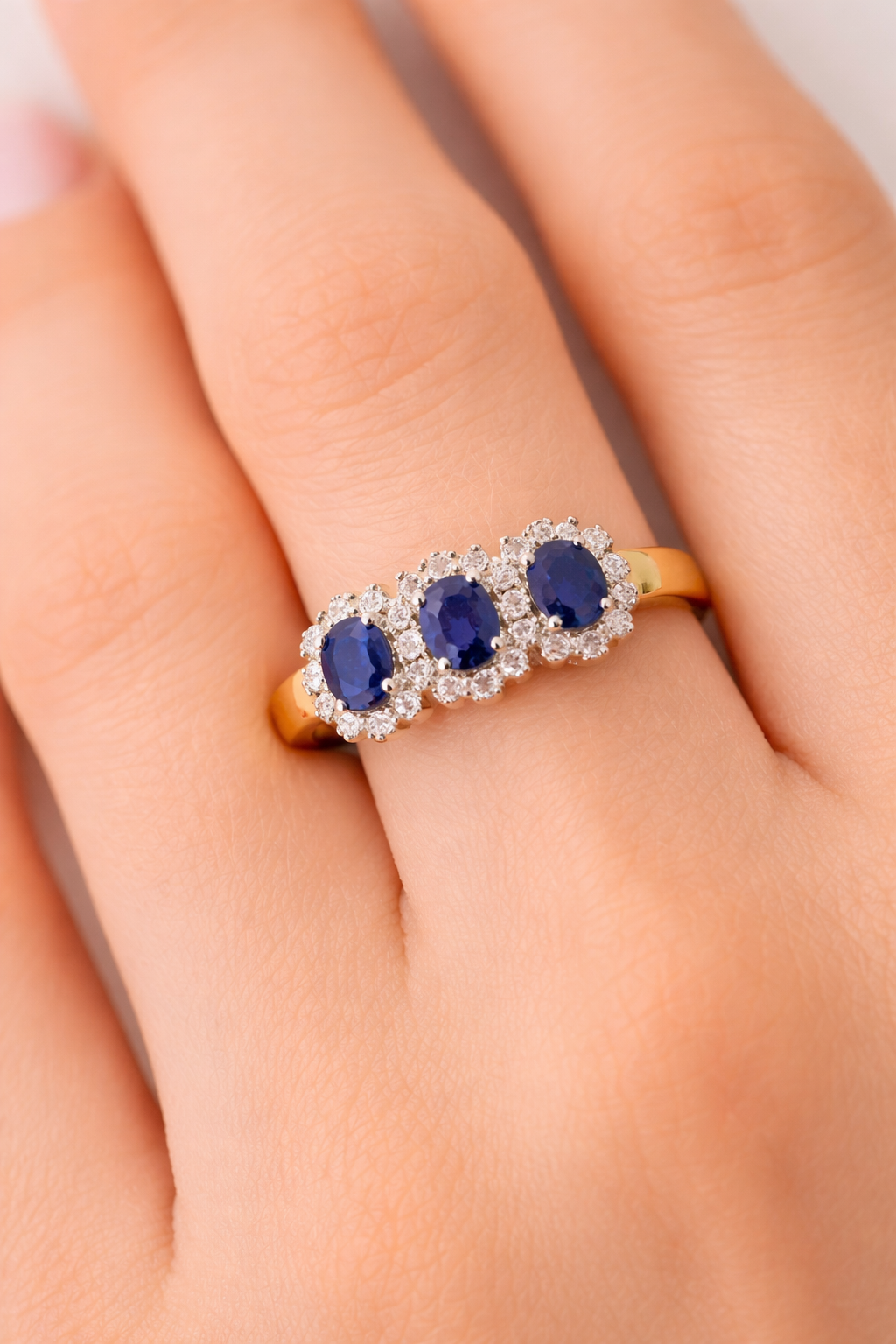 9ct Yellow Gold Sapphire and Diamond Ring Three Stone Cluster Trilogy Size J - Q