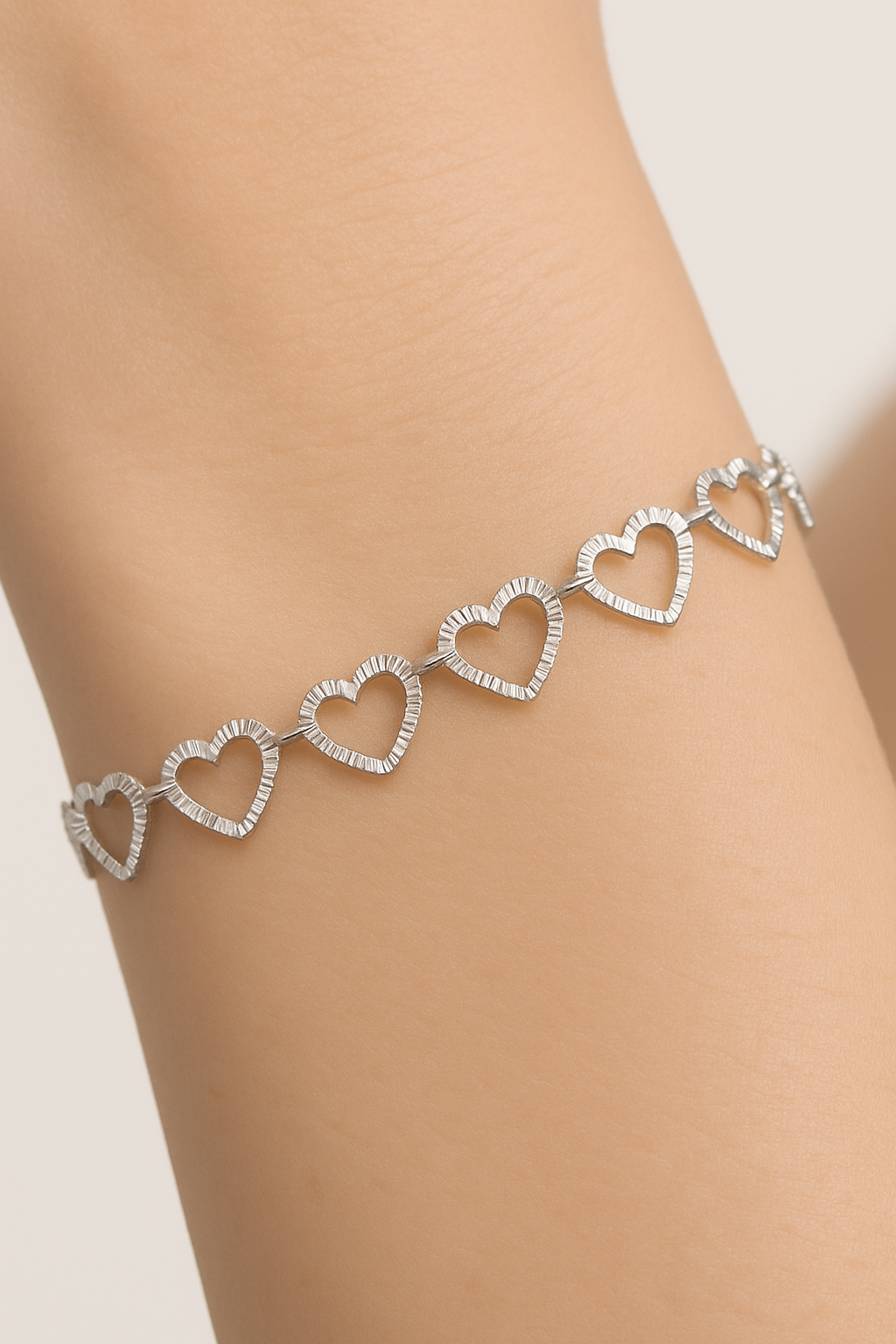 Open Heart Ladies Bracelet Solid Sterling Silver 925 Hallmark 7.5"