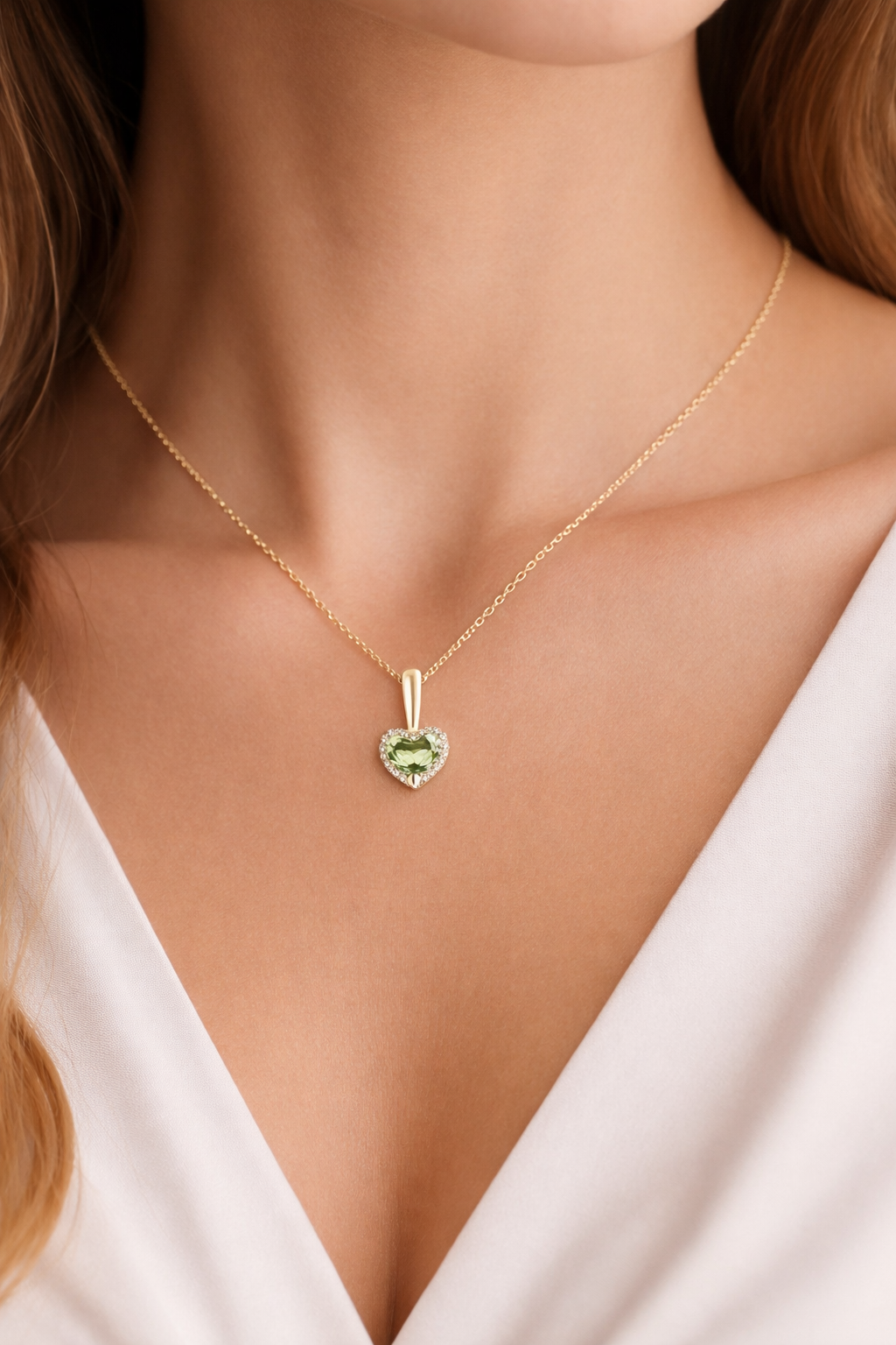 Real Peridot Heart Pendant With Diamond Solid Yellow Gold 18" 46cm Length Chain