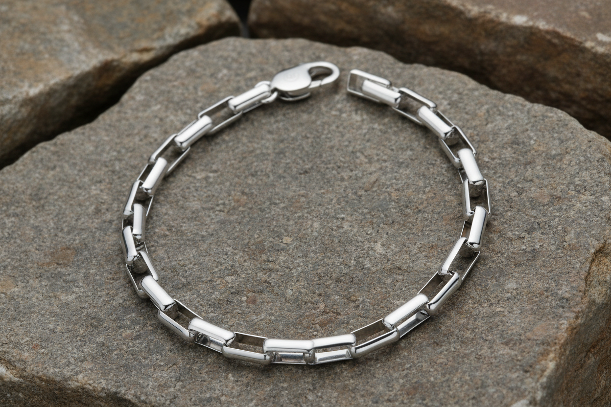 Fred Bennett Box Chain Bracelet 23cm B5418 Full Hallmark