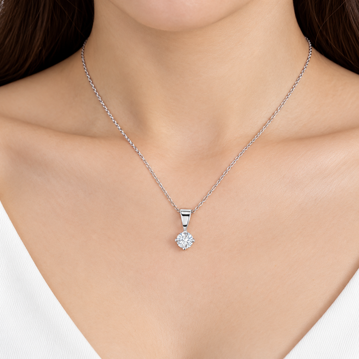 Genuine Diamond Solitaire Pendant 18ct White Gold 18" / 45cm Chain 0.35ctw