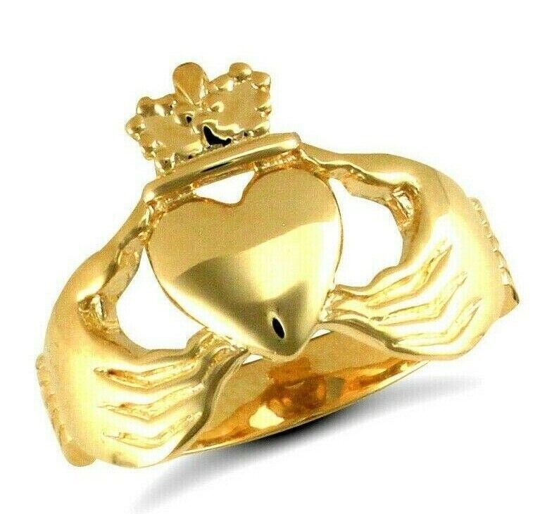 Gold Claddagh Ring featuring Hands, Heart, and Crown for Symbolic Love and Friendship