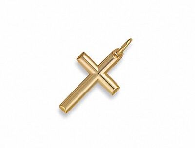 Elegant gold cross pendant necklace featuring a sleek and modern design, perfect for daily wear