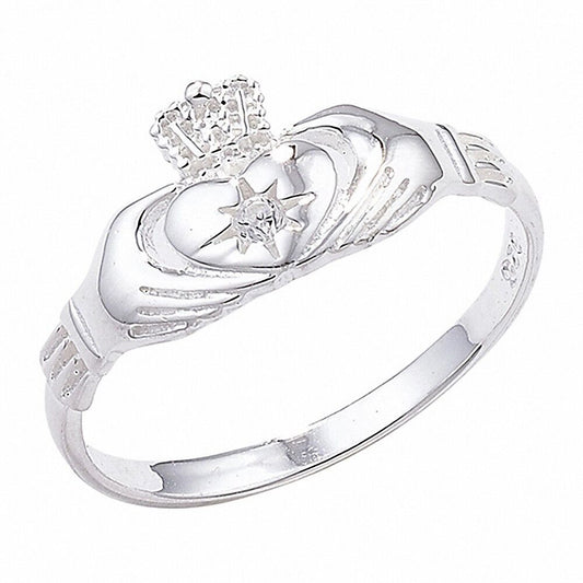 Silver Irish Claddagh Ring featuring a heart and crown design, symbolising love and friendship