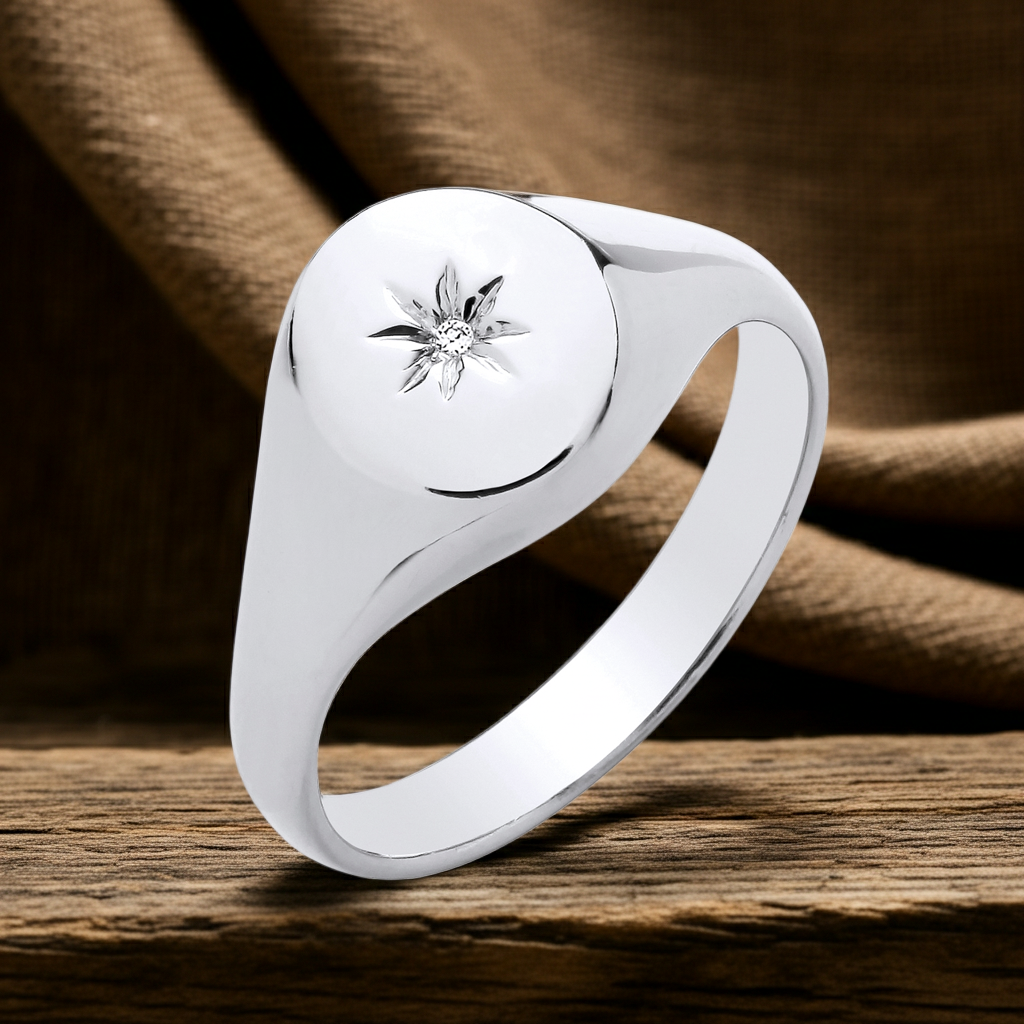 J R Jewellery Mens Oval Signet Ring in Silver with a polished finish and floral design