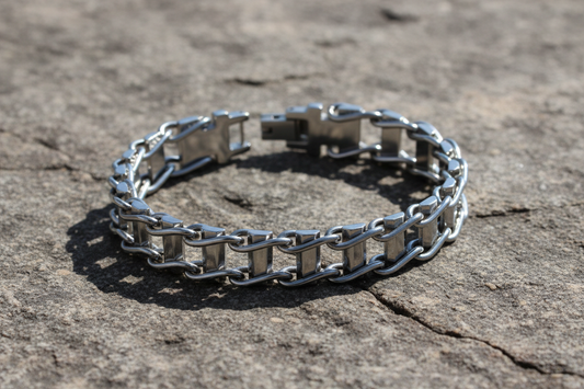 Fred Bennett Stainless Steel Bike Chain Bracelet 21cm B5116